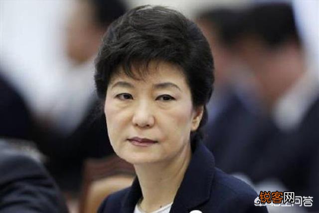 预测一下,韩国现总统文在寅,下台后会不会被清算坐牢？