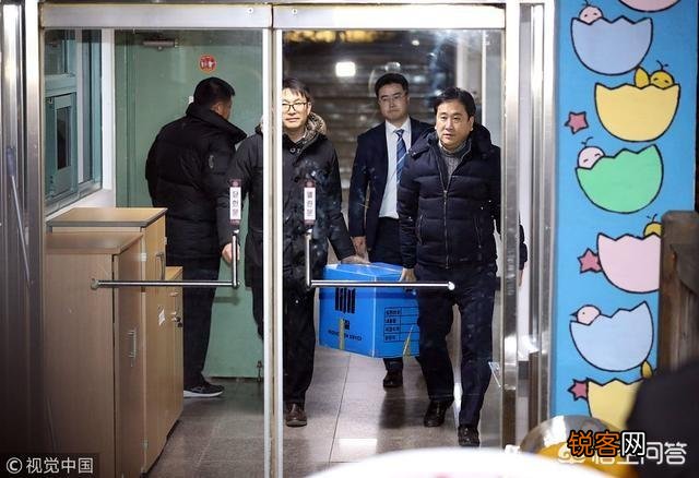 预测一下,韩国现总统文在寅,下台后会不会被清算坐牢？