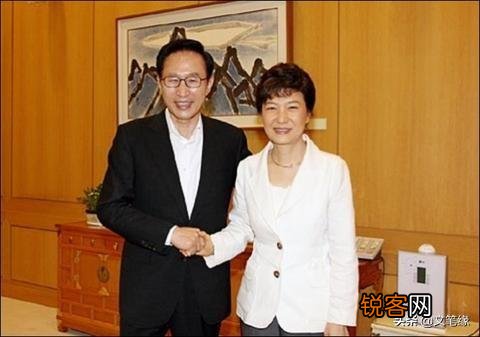 做韩国总统是不是得心理素质特别好？前李明博总统判刑17年,你怎么看？