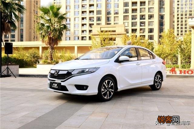 10万以内买什么代步车？