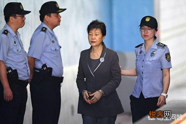为什么有人说韩国总统是高危职业?它的问题症结出现在哪里?