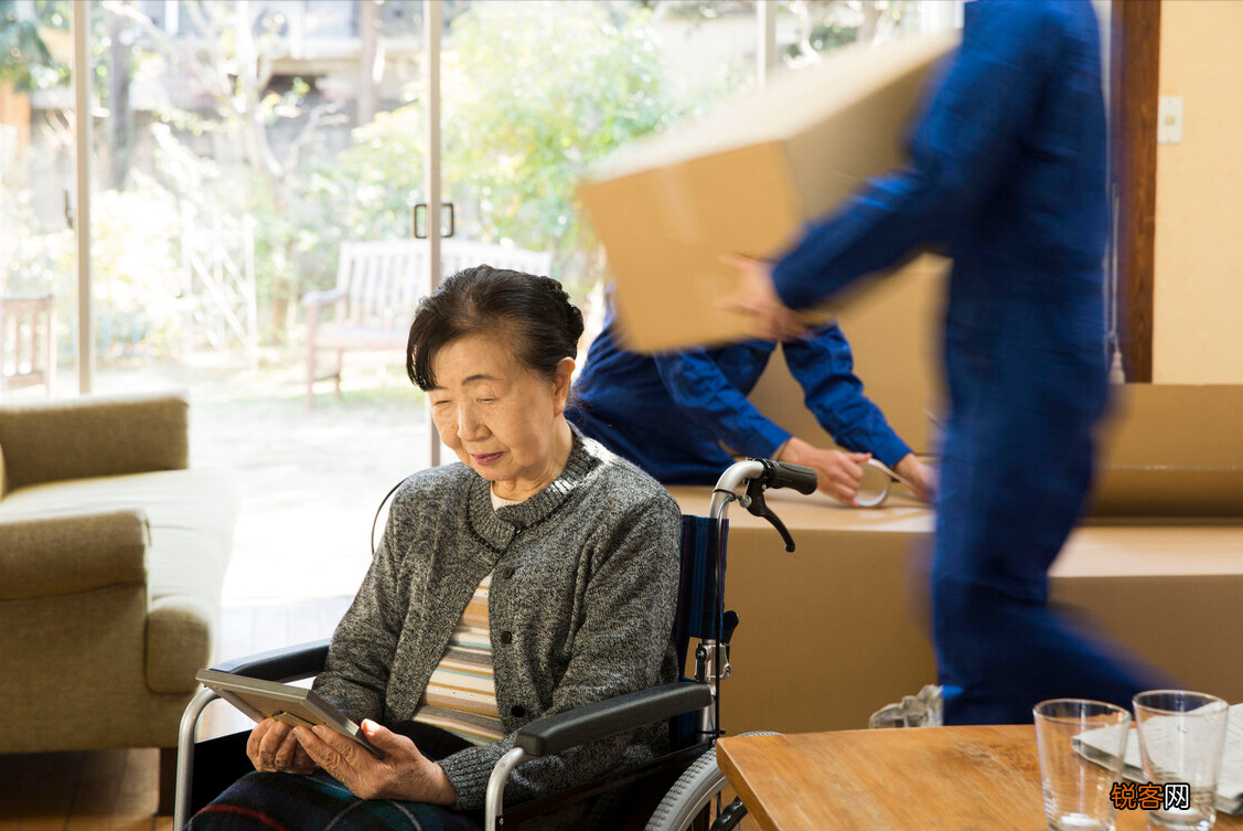 黄昏恋需要注意什么 找老伴时得注意这3点