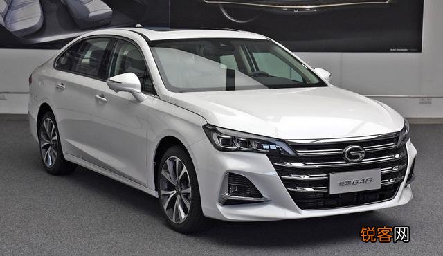 普通家庭第一辆车建议买哪一款合适,十万左右的？