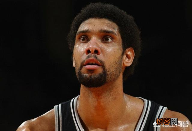 露天看台评选历史50大巨星,库里排第10,科比第14,你觉得合理吗？