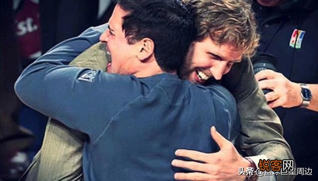 露天看台评选历史50大巨星,库里排第10,科比第14,你觉得合理吗？