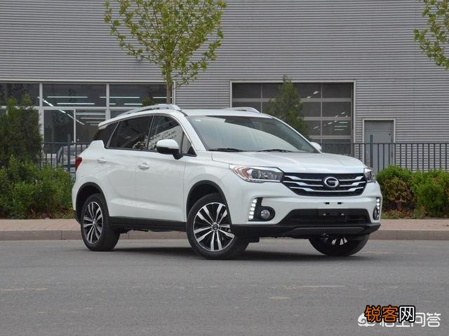 想买辆十万以下的SUV,油耗低的,有什么推荐的？