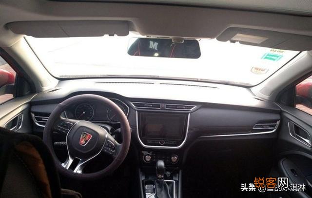10万以内有没有油耗低,配置多的SUV？