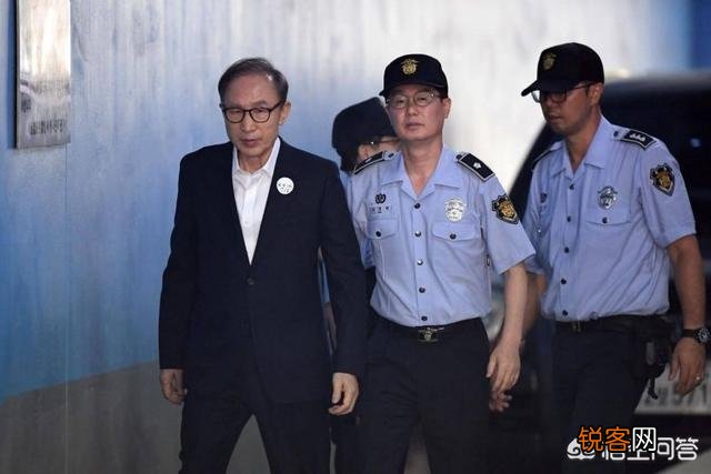 为什么韩国有那么多任总统都下场悲剧、以牢为伴？