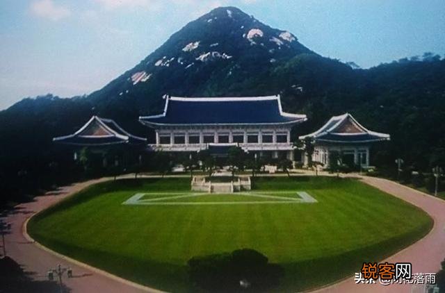最近前总统李明博又被判刑了,为什么韩国总统下台以后都被清算？