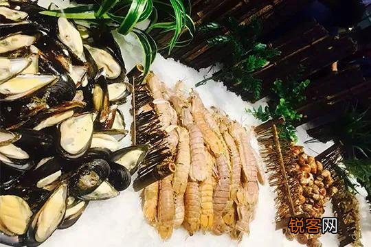 为什么自助餐大部分都是火锅和烤肉的形式？