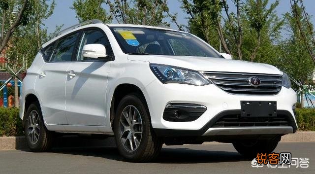 想买一个落地价十万以内的SUV.性价比高的,请推荐一下？