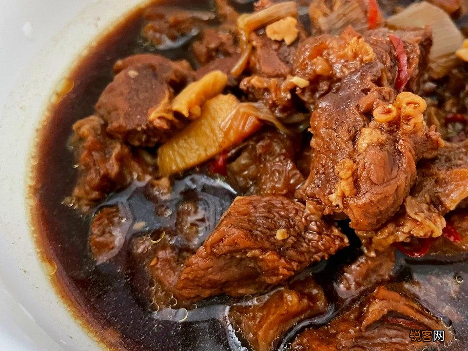 牛肉怎么炖软烂？ 厨师长支招，烂得快，鲜香不油腻