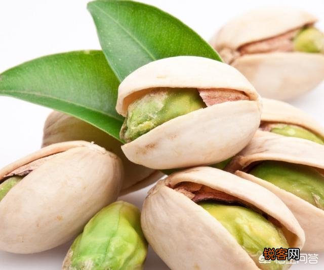 肝癌是酒“泡”出来的？提醒：早起有4个表现,快戒酒,查查肝,你知道是指什么吗？