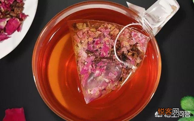 有人说一旦“脸上”有这3种表现,十有八九是“肝毒”太深了,指的是什么？