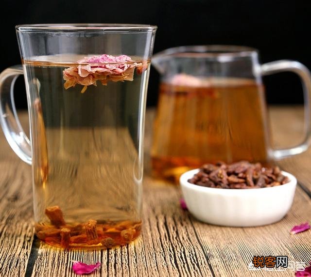 有人说一旦“脸上”有这3种表现,十有八九是“肝毒”太深了,指的是什么？