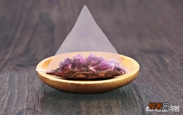 有人说一旦“脸上”有这3种表现,十有八九是“肝毒”太深了,指的是什么？