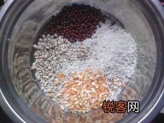 红薯红枣薏米粥的做法