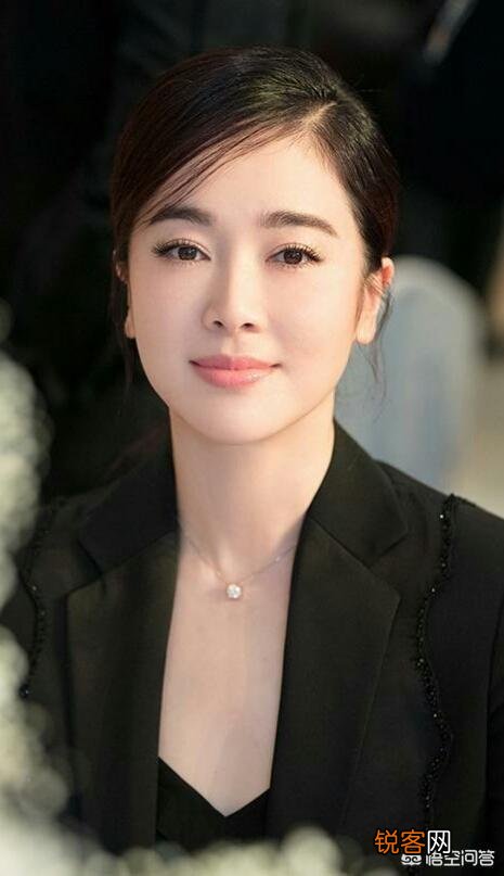 最美的十大女明星是谁？迪丽热巴会是第一吗？