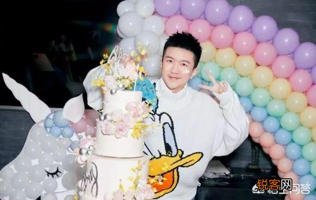 张大大是什么来头,怎么火起来的？