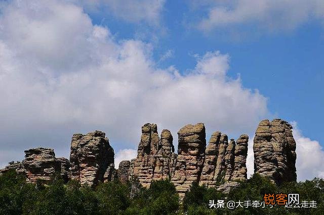 下周全家自驾游,准备从天津出发3-4天去大草原,有什么好的地点和路线推荐一下？