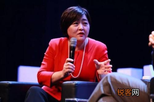 刘强东：“一定要从银行贷款,千万不要拿风投的钱”,有道理吗？