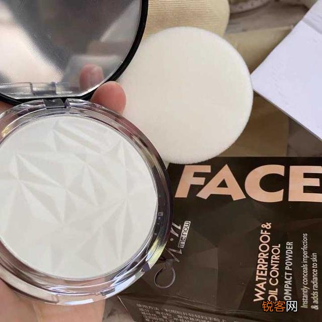 你有哪些逢人就推荐的护肤品？