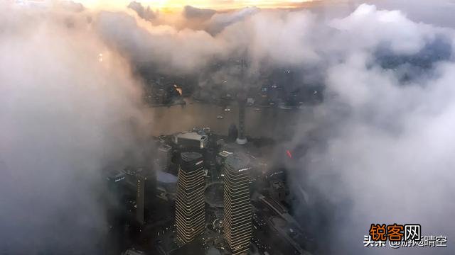 上海市中心有哪些高楼可以爬楼摄影？