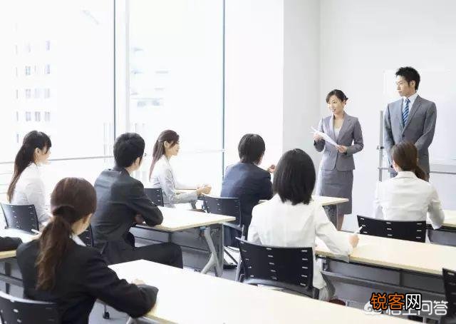 企业初创之时用人,品德重要还是才能重要？