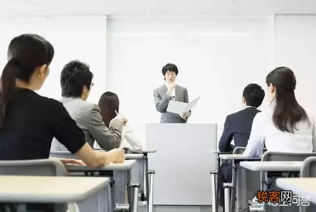 企业初创之时用人,品德重要还是才能重要？