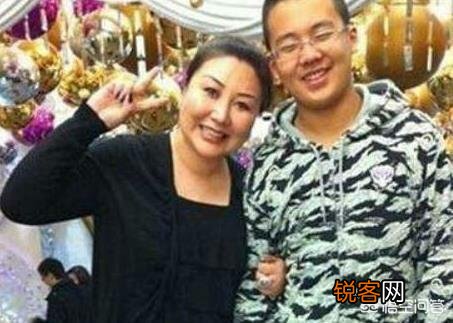 同样是创始人,为何张文顺和李菁一点德云社股份也没有？