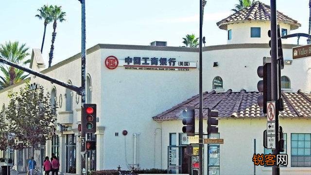 美国人平均月薪4万人民币,真实的美国生活是怎样的？
