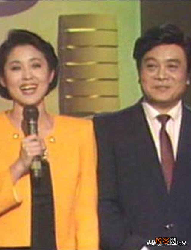 对一个普通人想要拥有睡后收入,都有哪些行业简单易操作？