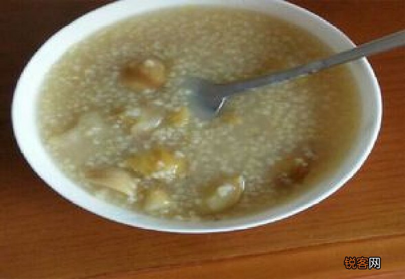 板栗小米粥有哪些功效？板栗小米粥的做法