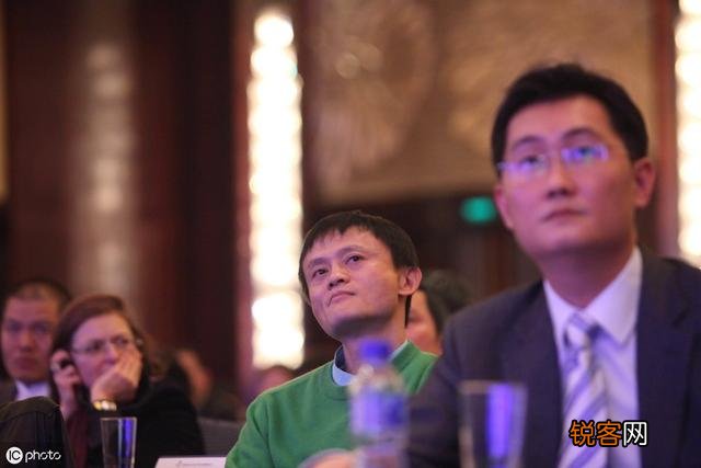 如果把马云和马化腾放在一起作比较,改变我们生活最多的人是谁？