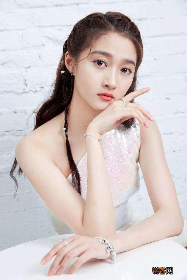 比较喜欢王志文的台词表演,谁能推荐几部他的经典电视剧?
