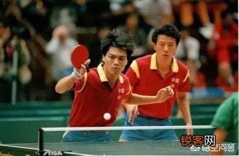 新中国成立以来,中国男子乒乓球选手按实力和贡献来比,谁可排进前十名呢？