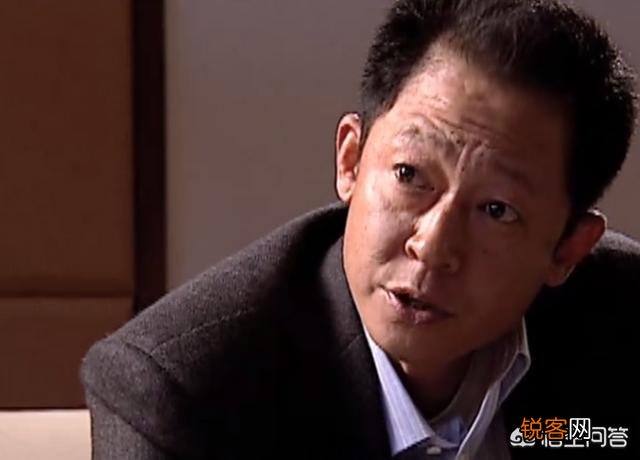《天道》中芮小丹是因公殉职,而原著小说中并不是,这是编剧对丁元英的饶恕吗？