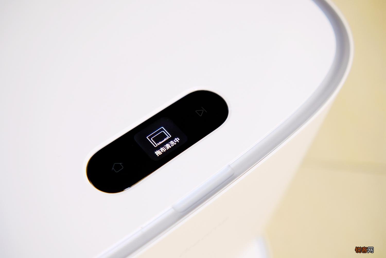 W10全自动吸、扫、拖、洗一体机器人 近乎全能正五边形战士