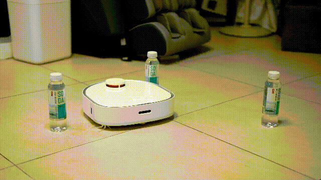 W10全自动吸、扫、拖、洗一体机器人 近乎全能正五边形战士