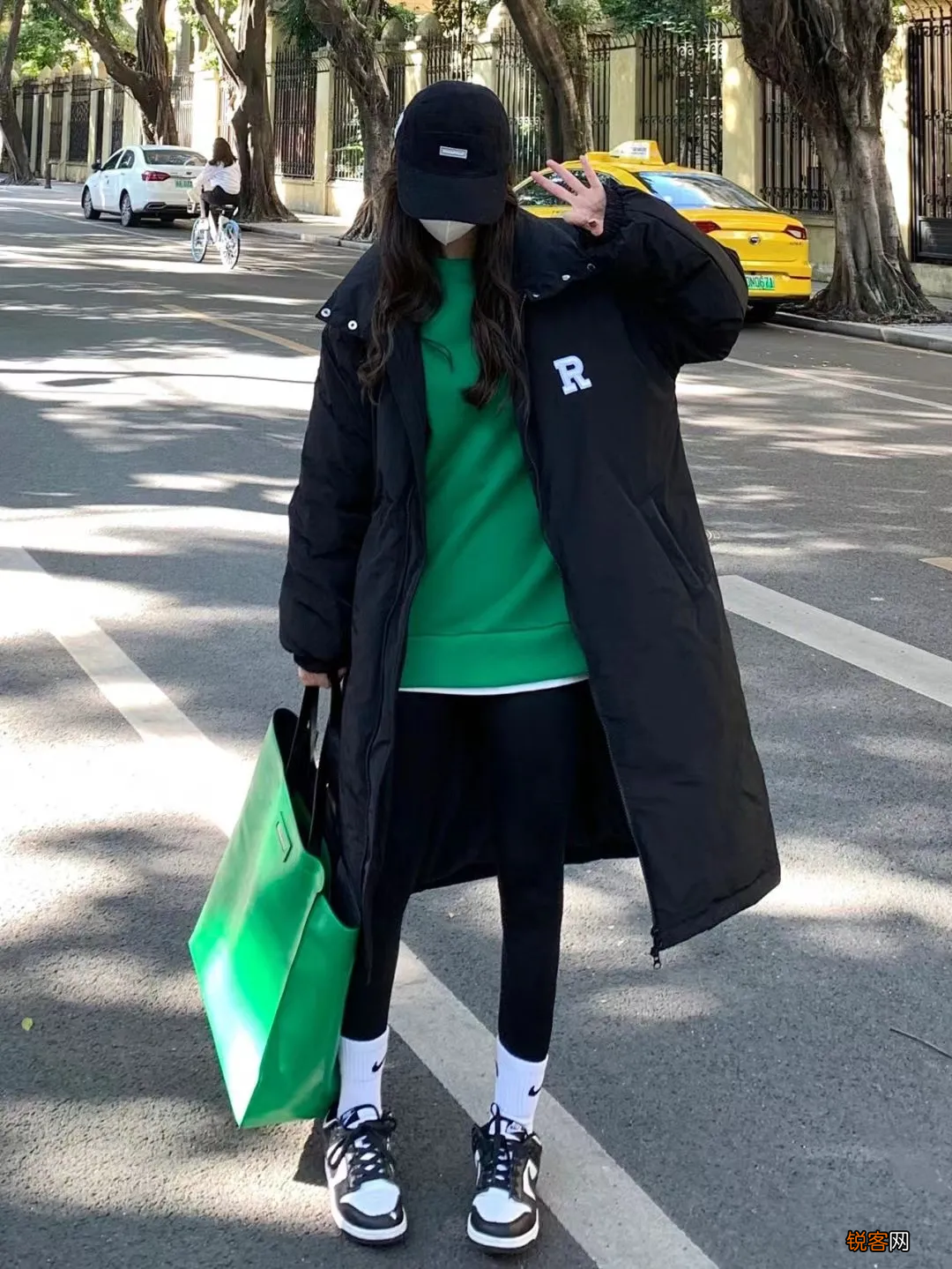 打底裤怎样搭配好看 现在流行这样穿，美炸了