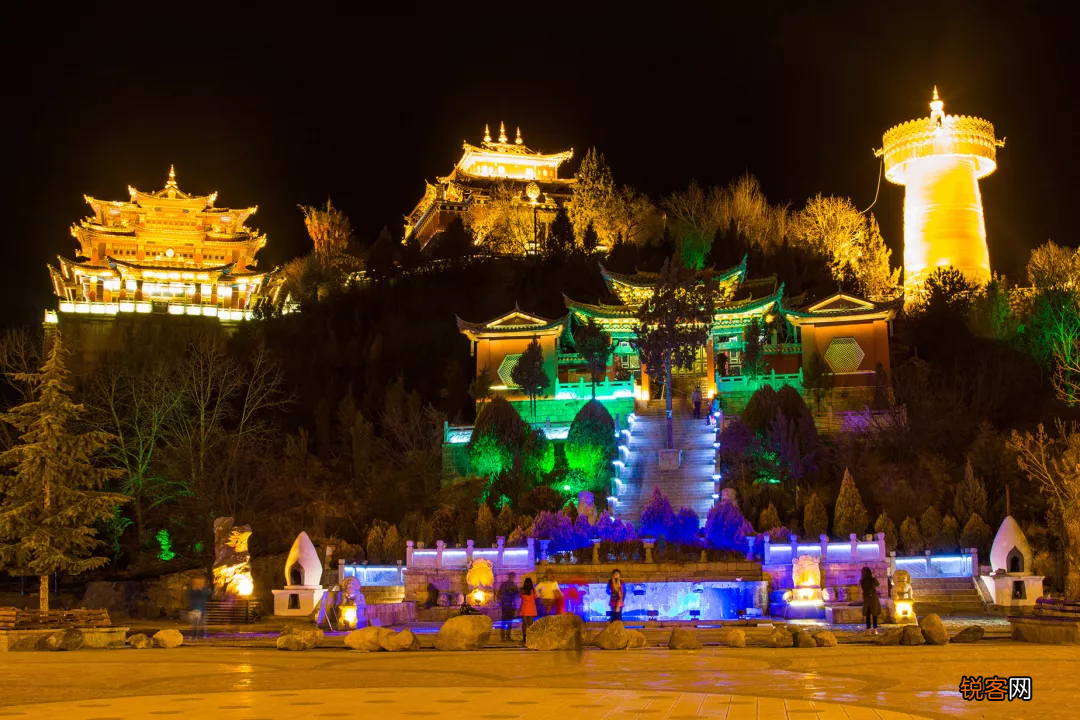 香格里拉和泸沽湖哪个更值得去 香格里拉还是泸沽湖好玩