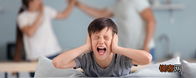 父母应该如何应对孩子的叛逆行为 父母应对孩子的叛逆行为的方法