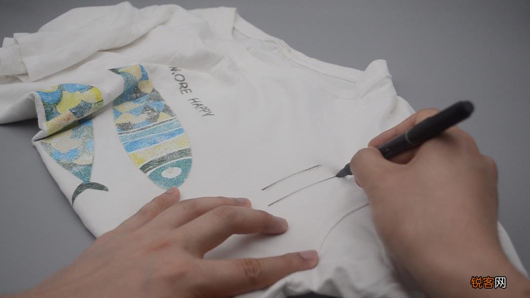 衣服上的记号笔印怎么清洗(教你一个实用小妙招