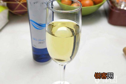 醉驾拘役可以带钱进去吗？ 醉驾拘役能带什么进去