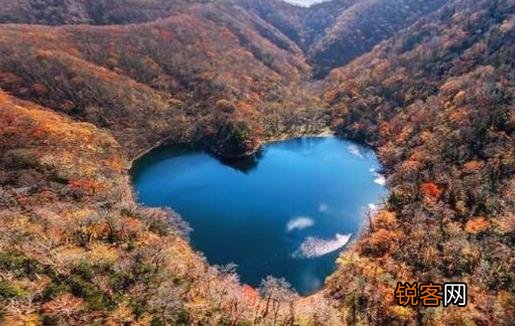 带她到这全球五大天然心型湖 给她一个浪漫惊喜吧