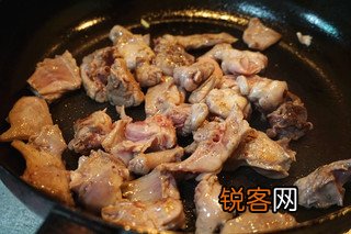 干果青笋兔肉