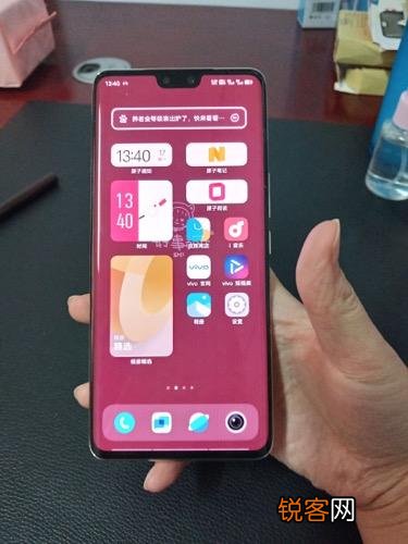 有哪些系统流畅、适合拍照的手机推荐？