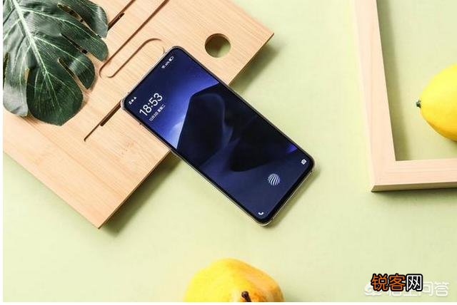 有没有外观漂亮、拍照好的手机推荐？女生用？