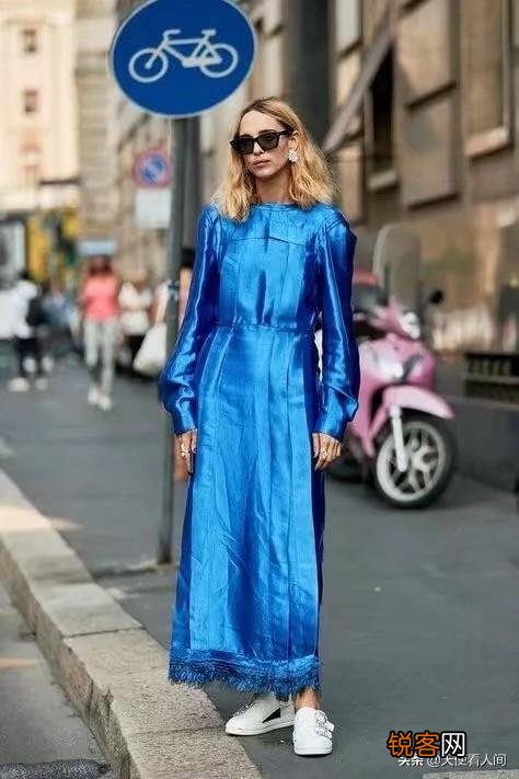 请问有没有服装颜色搭配表？哪几种颜色配在一起舒服？
