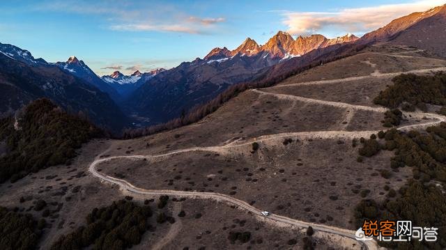 摄影中,怎样用颜色搭配来表达层次感？